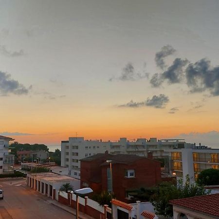 Marsolrosas Apartment Hospitalet De L'Infant Luaran gambar