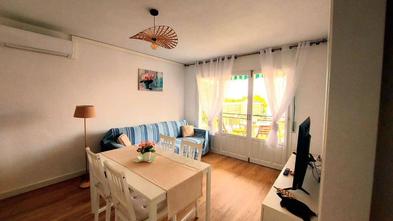 Marsolrosas Apartment Hospitalet De L'Infant Luaran gambar