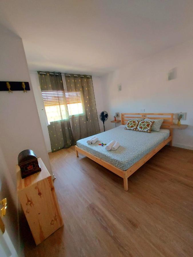 Marsolrosas Apartment Hospitalet De L'Infant Luaran gambar